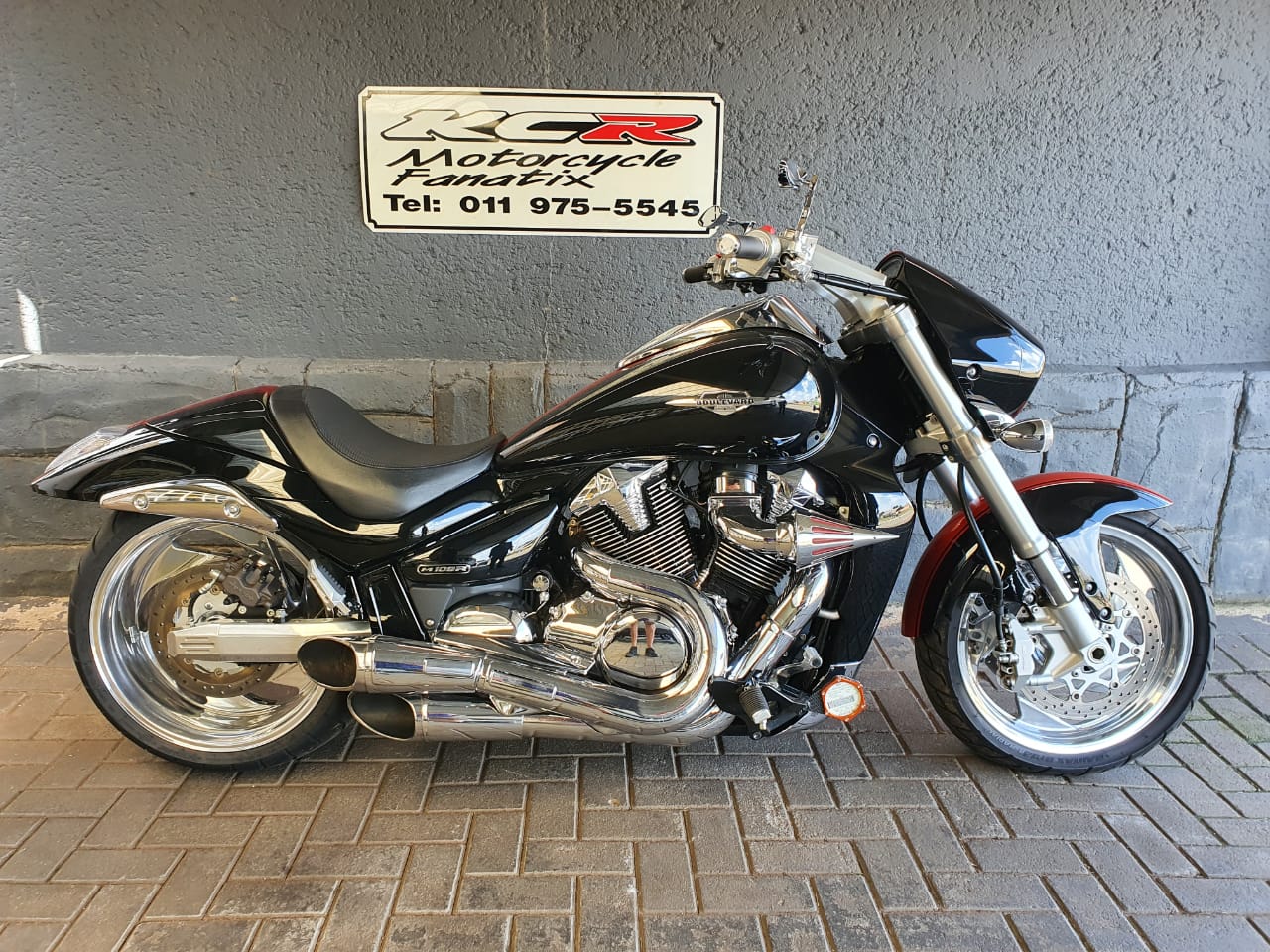 Suzuki vzr1800 boulevard