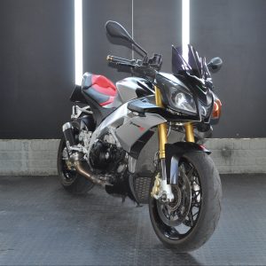 2012 APRILIA TUONO RSV4