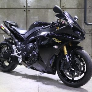 2012 YAMAHA R1