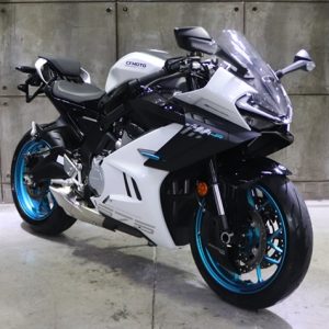 2025 CF MOTO 675 SR-R